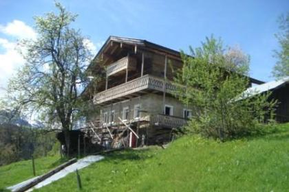 Suche seriösen Privatinvestor für seriöses hist. Bergbauernhaus im Salzburger Lan