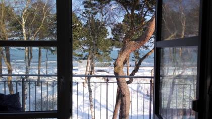 Rügen Ferienwohnung direkt am Sandstrand der Ostsee Balkon zum Meer Sauna Fi