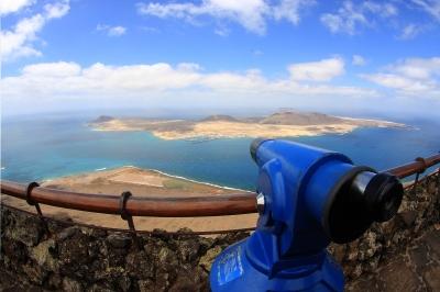 Lanzarote App. Flug ab 274 Euro
