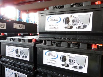 Autobatterie Batterie Starterbatterien NEU 1 Ampere 1 Euro