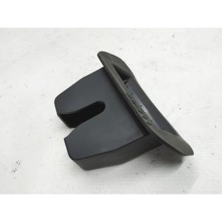 Heckklappenschlossabdeckung Tesla Modell 3 1500604-00-B