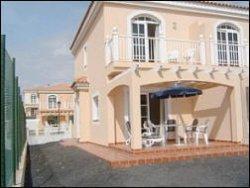 Sehr hochwertig eingerichtetes Haus VILLA LA COLINA