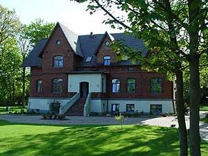 Ostsee Insel Rügen-Ferienwohnung im Gutshaus