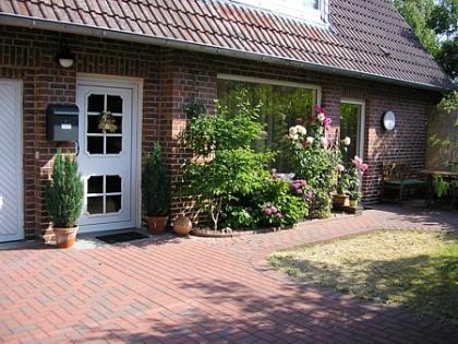 Günstige private Übernachtungsmöglichkeit in Wedel b. Hamburg