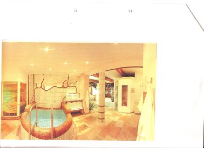 Wer kennt diese Hotel in Österreich Skiregion 4