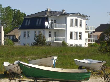 4 Fewo - freier Ostseeblick in Börgerende bei Heiligendamm in weißer Villa