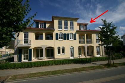 Villa Strandkuss Kühlungsborn Ferienwohnung an der Ostsee 9-m-Südbalkon