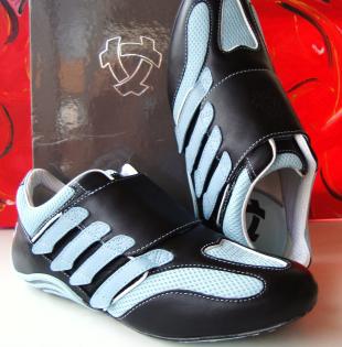 Herren-Sneaker Euro 38 - Gr. 42 NEU