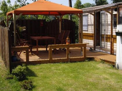 Direkt am Veerse Meer Zeeland NL feststehender Standcaravan zu vermieten