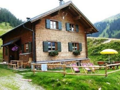 Ferienhaus-Alpenruh im Almdorf Garfrescha
