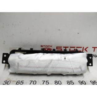 Tesla Model 3 Fahrer-Knieairbag 1077825-00-D