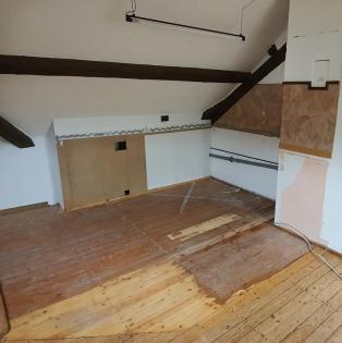 Entrümpelung durch die Entrümplerschwadron