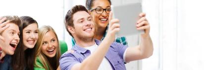 Verdiene Geld mit Social Media Influencer werden