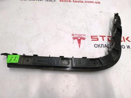 Halterung für hintere Stoßstange links Tesla Modell 3 1083988-00-I