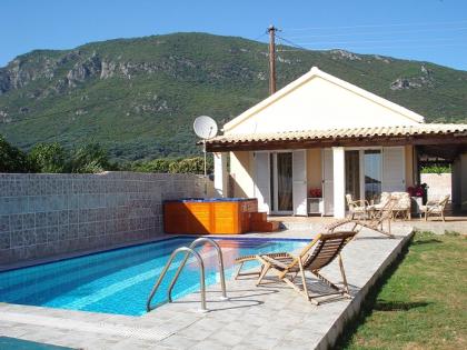 Ferienhäuser und Ferienwohnung in Korfu und Paxos Griechenland