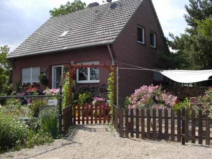 Monteure Unterkunft ab 19 Euro Geldern kevelaer Arcen/Venlo NL Weeze Umgebung