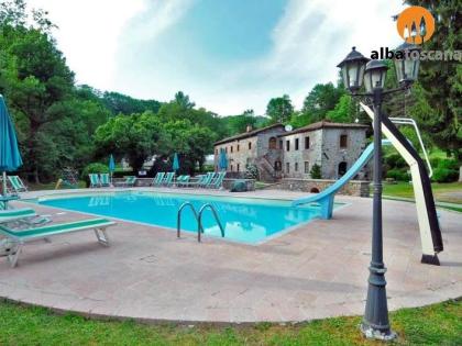 Toskana Lucca Ferienhaus mit Schwimmbad