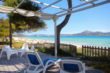 Ferienhaus Mallorca am Strand - freie Zeiten mit eigenem Strand / Meerzugang Fe