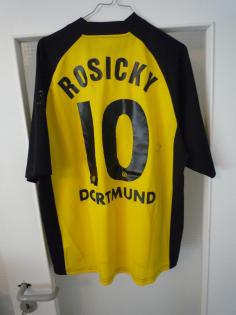 Fussball-TRIKOTS BVB St. Pauli Leverkusen Nürnberg . siehe FOTOS
