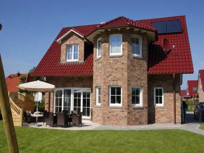 Genießen Sie Ihren Urlaub im Ostsee-Ferienhaus Ahoi mit Sauna Whirlpool Kamin
