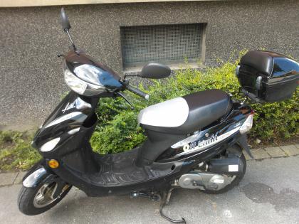 50 CCM Roller super Zustand
