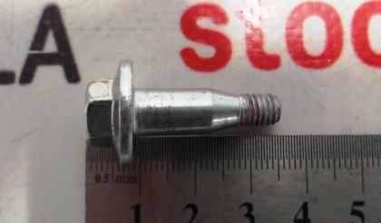1105061-00-E Schraube HF M6x7 STL 88 ZN SHLDR 8x18 Tesla Modell 3 1105061-00