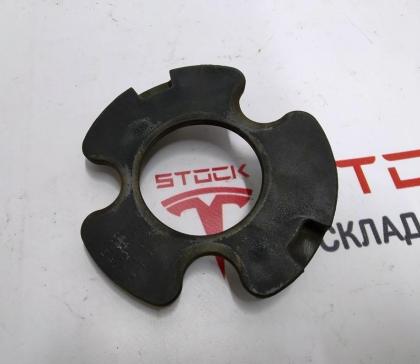 1044036-00-B Überlagerung der Gummischalenhalterung rechts Tesla Modell 3 104403