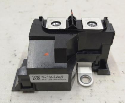 Tesla Modell 3 Hauptbatterie Niederspannungsstecker 1112006-00-B