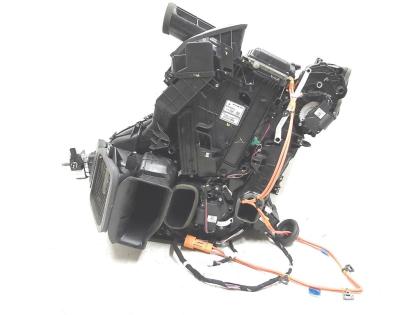 Innenherd mit Heizung und Ventil Tesla Modell 3 1099999-99-F