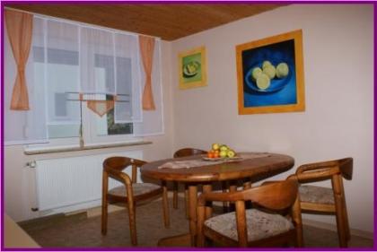 Ferienwohnung Hillscheid nahe Koblenz Vallendar Montabauer Schönstatt ICE