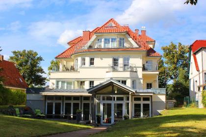 Frühbucherrabatt im Seehotel Krüger Am Fleesensee MV sichern