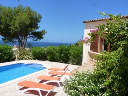 Mallorca Finca mit Pool Internet und Garten mieten Golfurlaub Golfen Mallorc