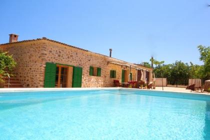 2 bis 4 Personen Mallorca Finca mit Pool Internet und Garten mieten Golfurlau