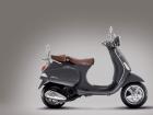 Verkaufe 2 Jahre alte Vespa LXV50 2-takter wie neu 3km gefahren